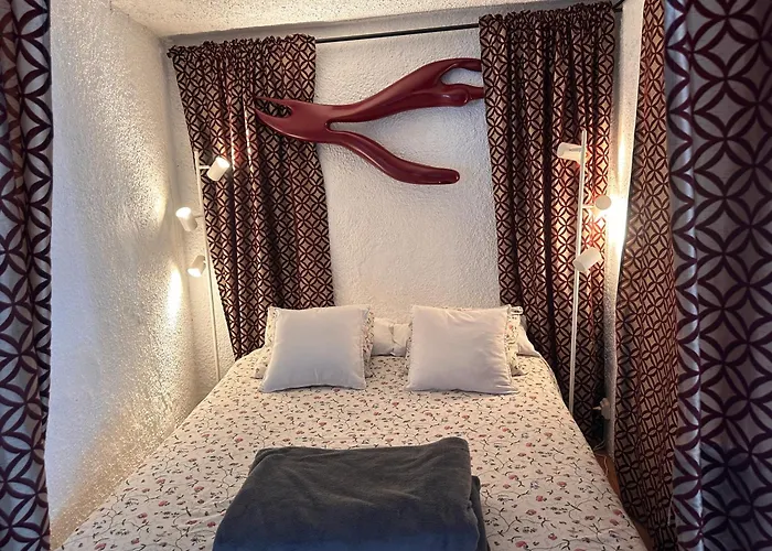 Palamos Cabin Rentals