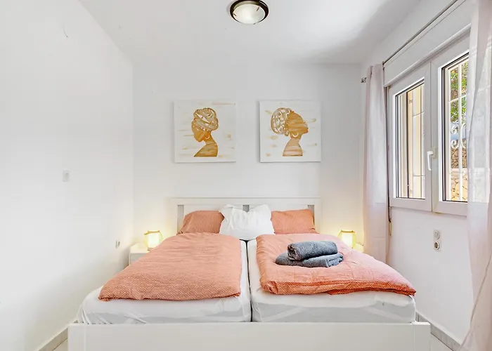 Denia Cabin Rentals