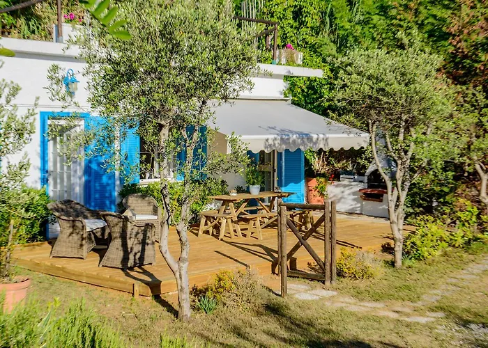 Palinuro Cabin Rentals