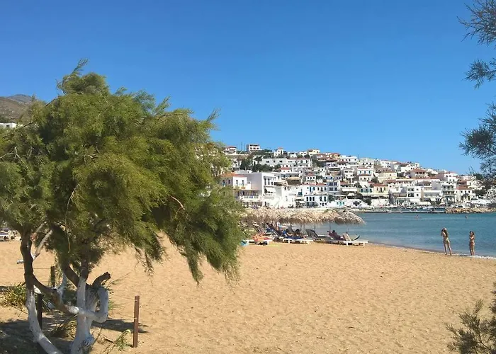 Batsi (Andros) Cabin Rentals