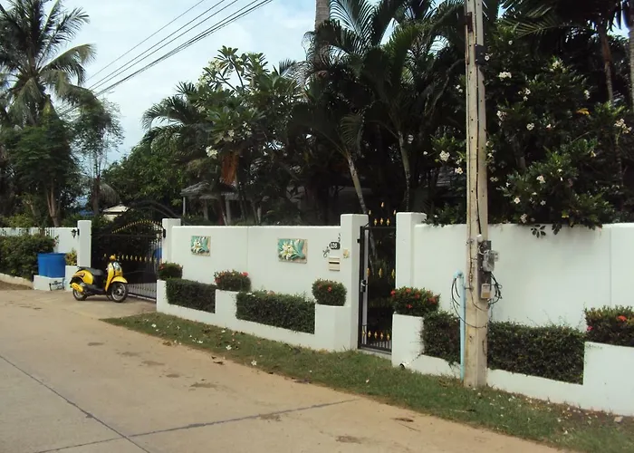 Pran Buri Cabin Rentals
