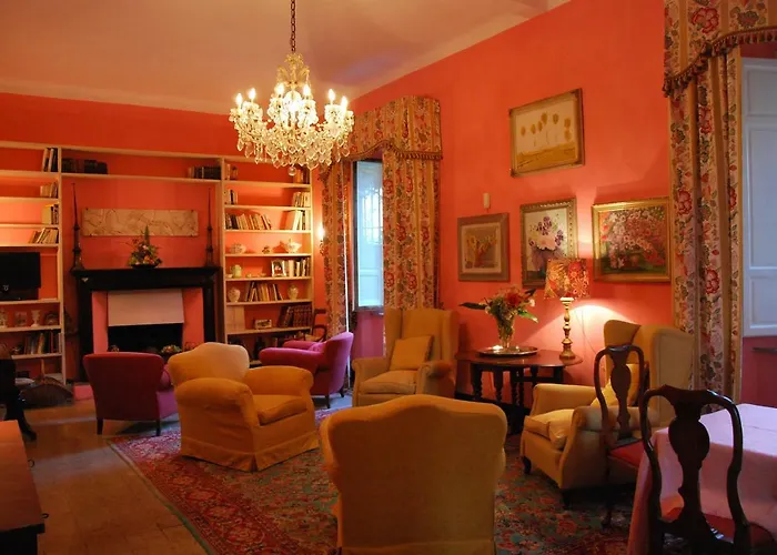 San Giuliano Terme Cabin Rentals